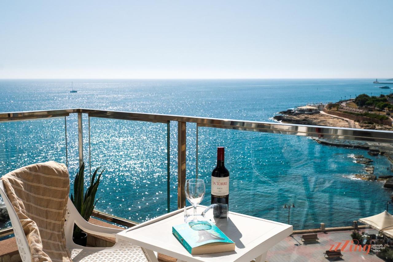 Scenic Seafront Duplex Apartment In Sliema Ngoại thất bức ảnh