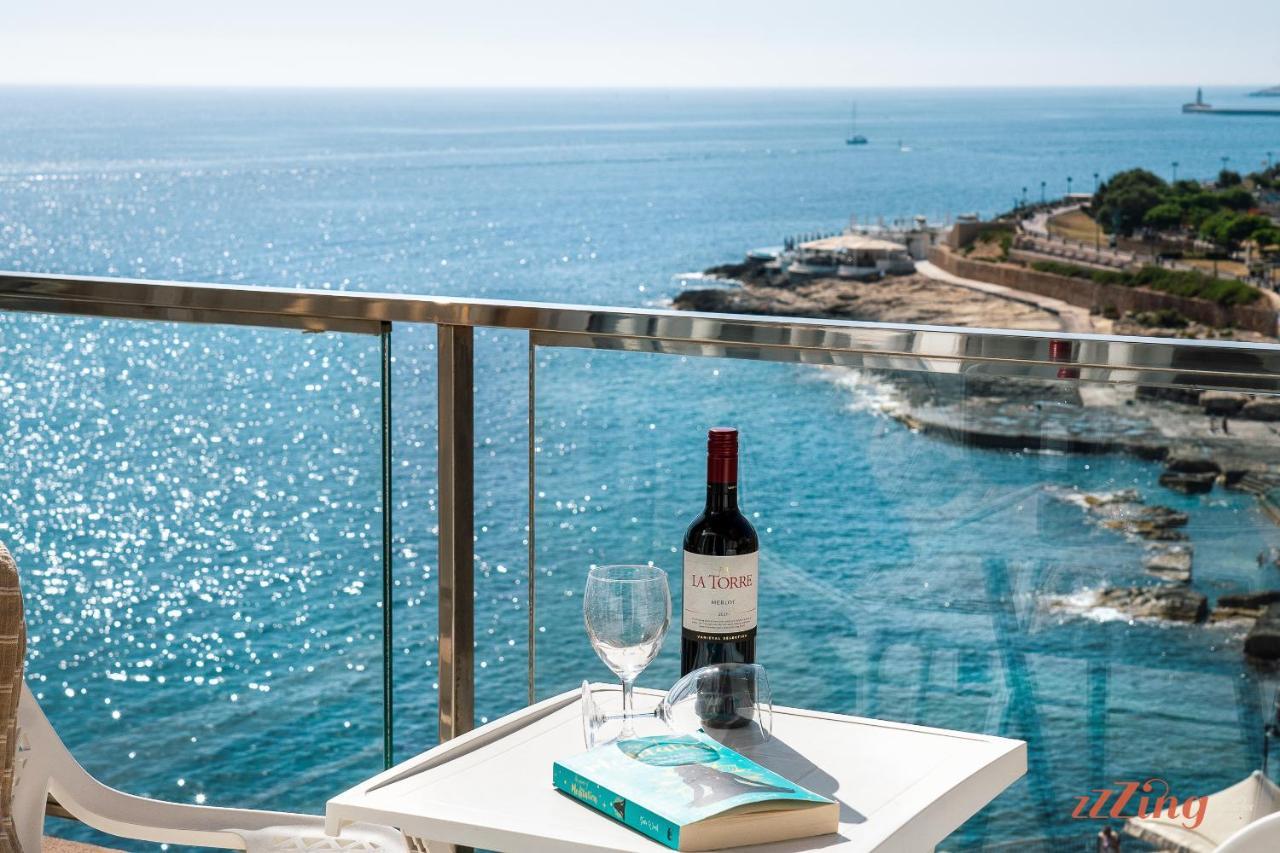 Scenic Seafront Duplex Apartment In Sliema Ngoại thất bức ảnh