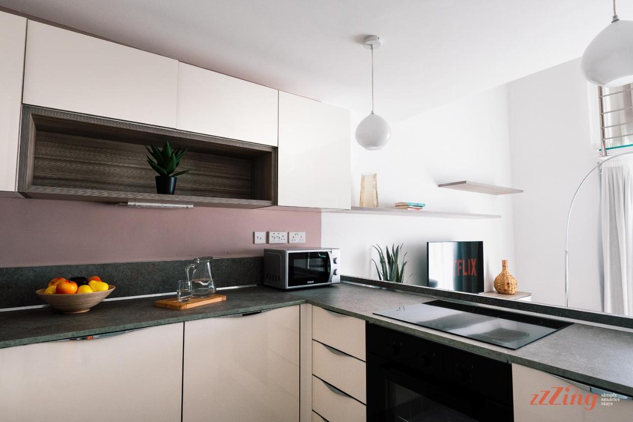 Scenic Seafront Duplex Apartment In Sliema Ngoại thất bức ảnh